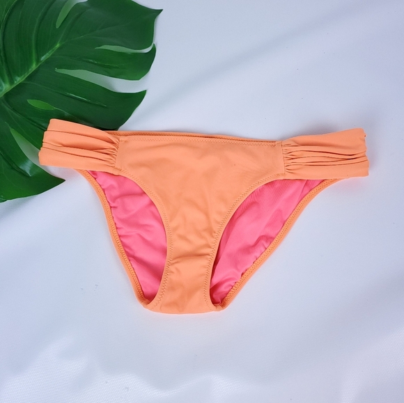 Victoria's Secret Bikini Bottom Sz Small - Picture 3 of 10